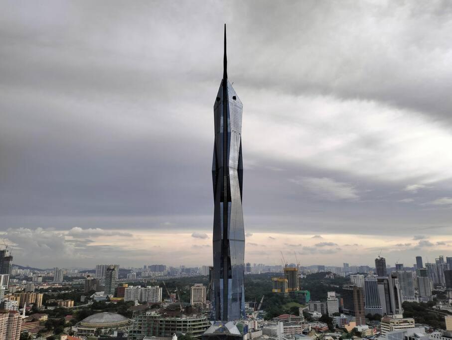 Klcc Towerviewsty5Pax At Ceylonzsuites كوالالمبور المظهر الخارجي الصورة