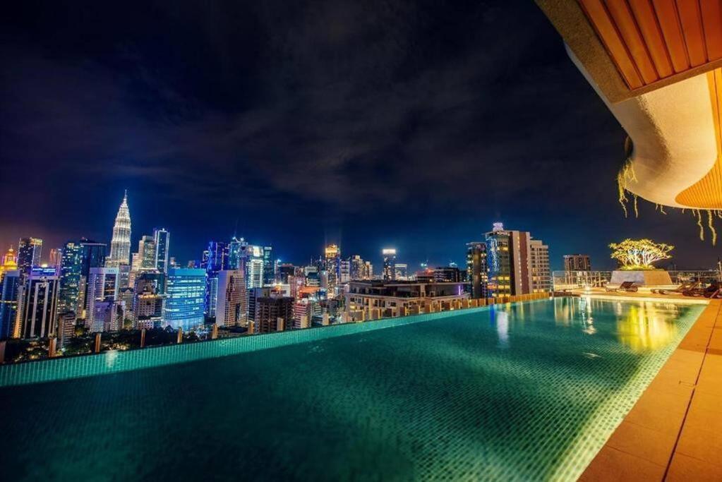 Klcc Towerviewsty5Pax At Ceylonzsuites كوالالمبور المظهر الخارجي الصورة