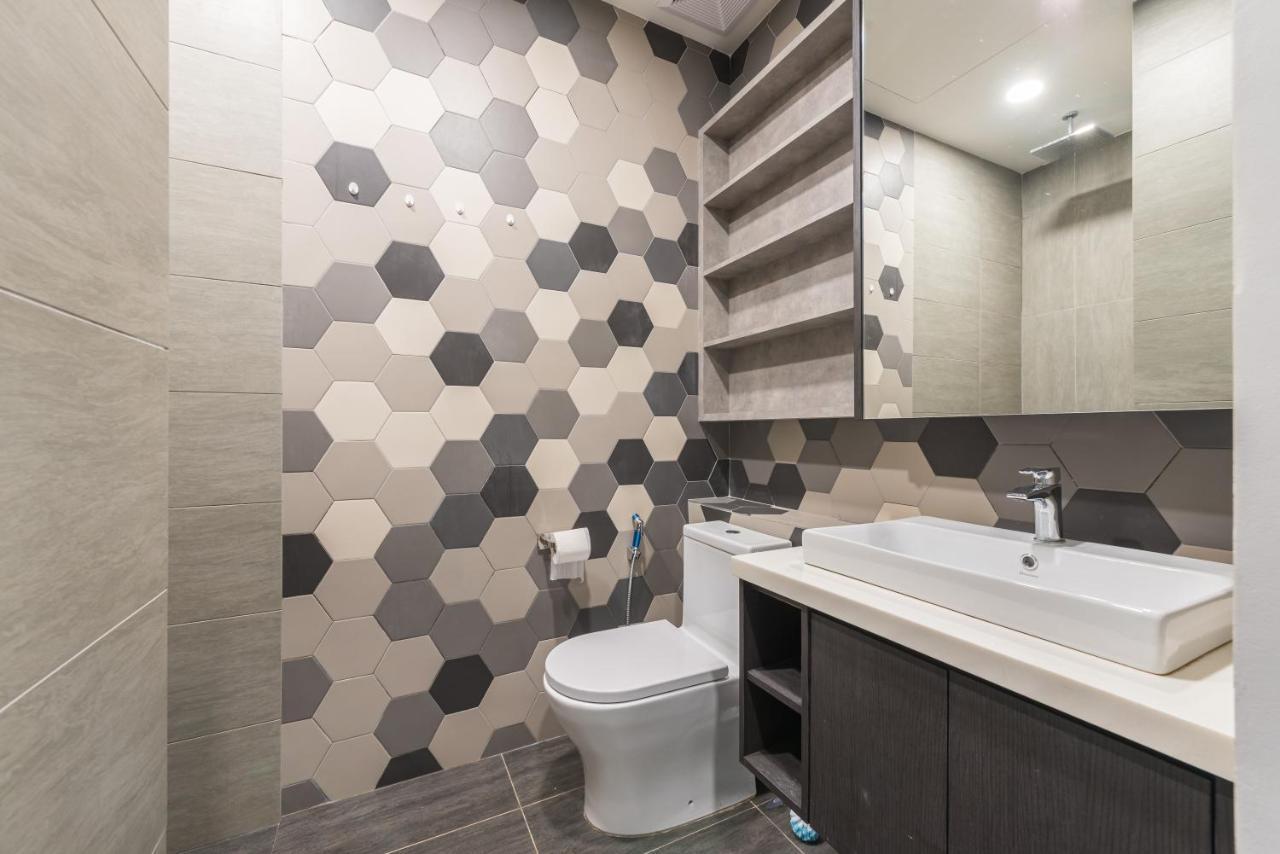 Klcc Towerviewsty5Pax At Ceylonzsuites كوالالمبور المظهر الخارجي الصورة
