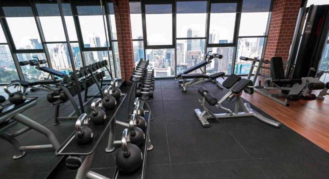 Klcc Towerviewsty5Pax At Ceylonzsuites كوالالمبور المظهر الخارجي الصورة